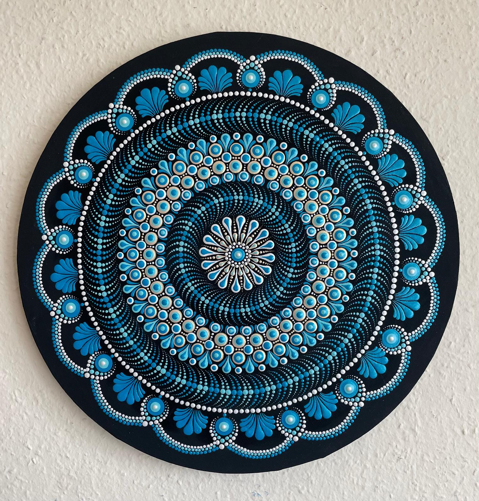 Kék-fehér-arany színű mandala 40 cm